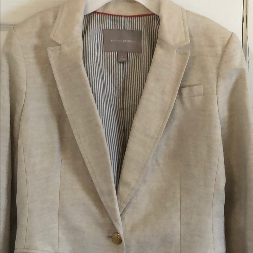 A banana republic blazer